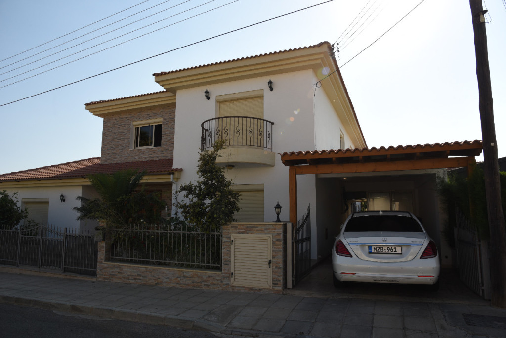 4 Bedroom House for Sale, in Ekali, Limassol