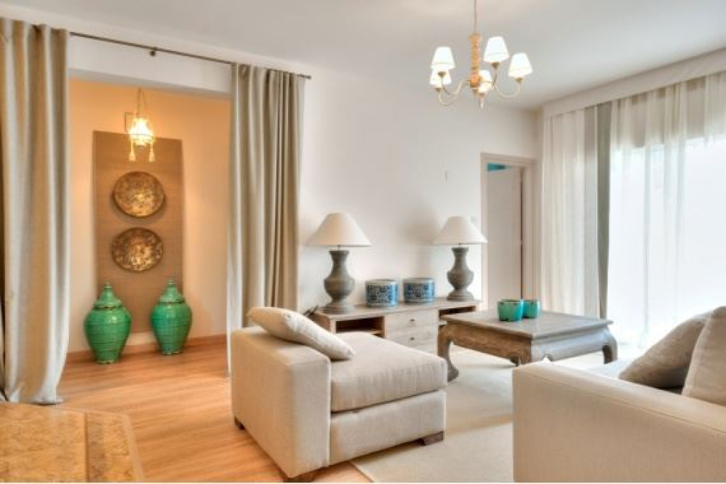 Luxury Spacious 4 Bedroom Apartment in Mouttagiaka, Limassol